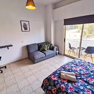 Homestay Central Square Nomadic, Larnaca